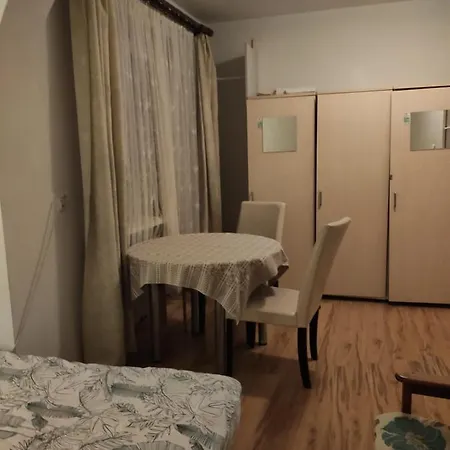 Stroma Guest Homestay Warsaw