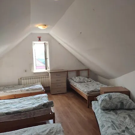 Stroma Guest * Varşova